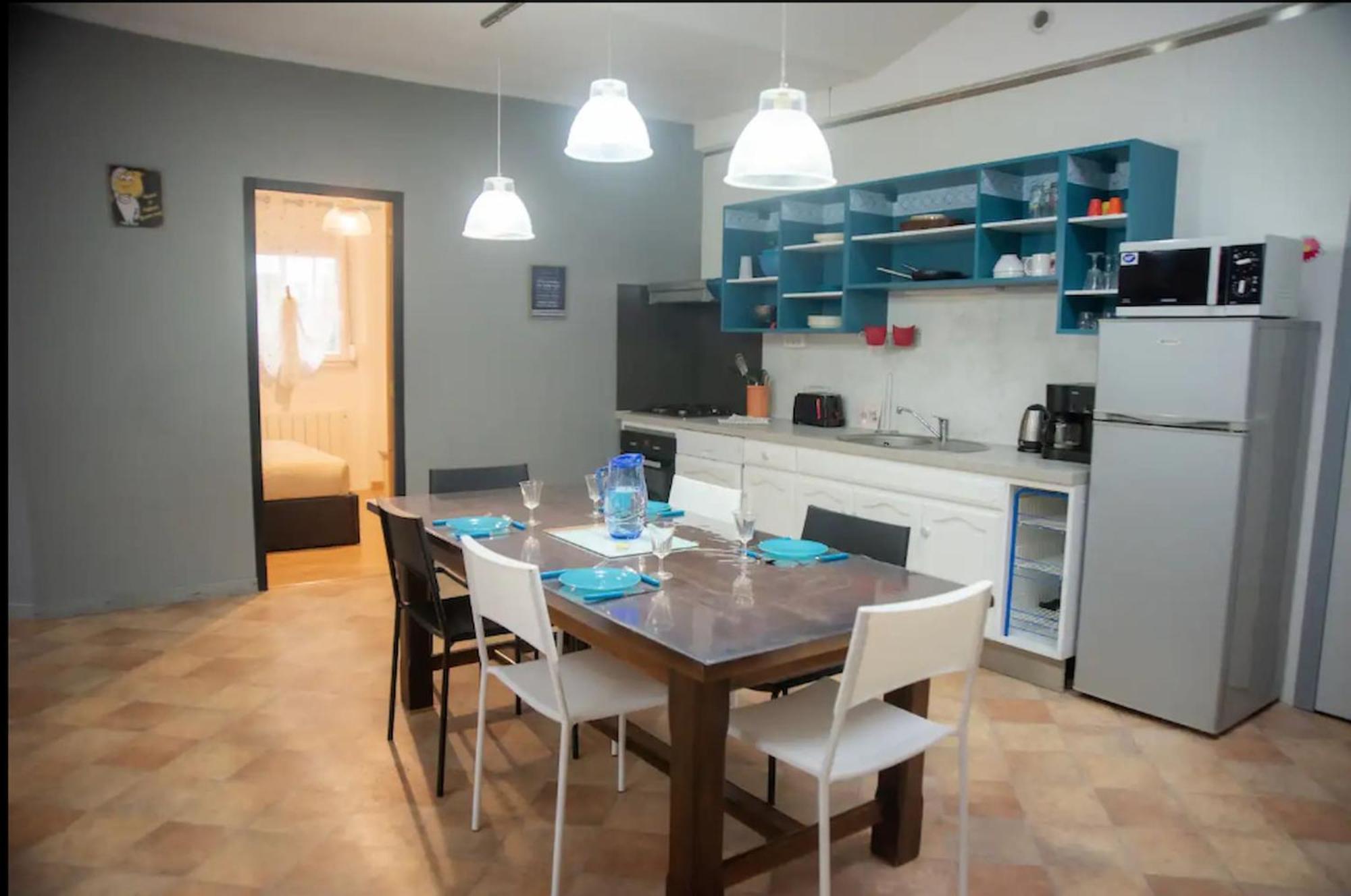 La Menuiserie- 2 Chb-clim-wifi-parking Holiday home